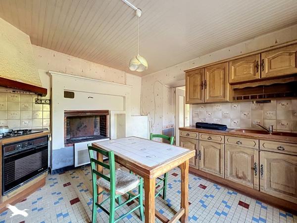 Maison à vendre 70 119 € Lanquais 4 p 92 m² DPE E