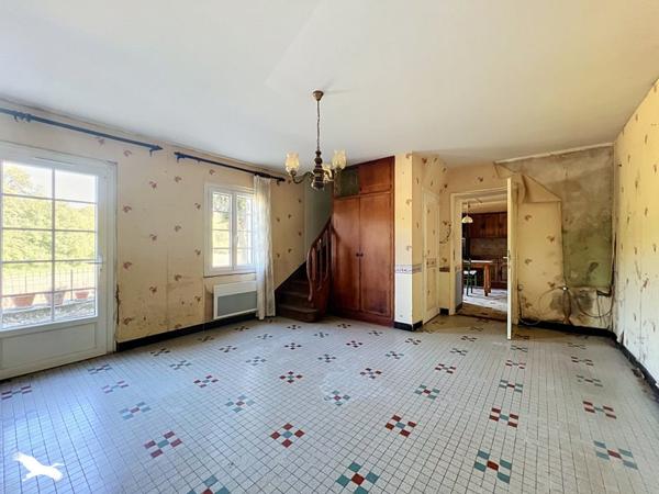 Maison à vendre 70 119 € Lanquais 4 p 92 m² DPE E