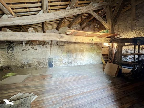 Maison à vendre 70 119 € Lanquais 4 p 92 m² DPE E