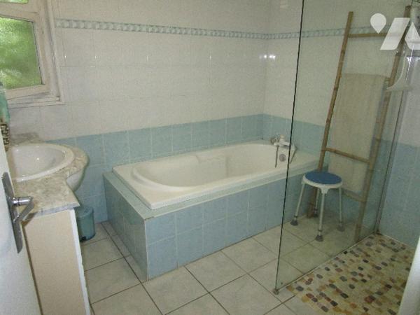 VUE SUR LES MONTS ARDECHOIS !!!