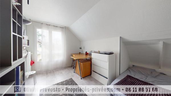 Maison  6 pièce(s) 162 m2