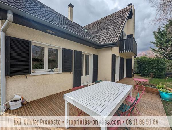 Maison  6 pièce(s) 162 m2