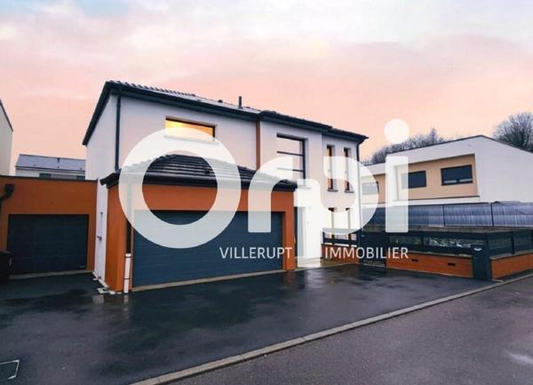 Maison à vendre    5 pièces •  Villerupt