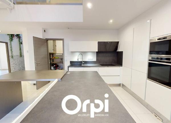 Maison à vendre    5 pièces •  Villerupt