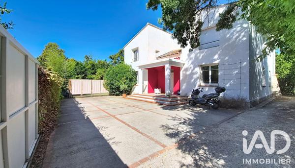 Maison à vendre 13 pièces 275 m² Avignon