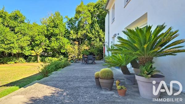 Maison à vendre 13 pièces 275 m² Avignon