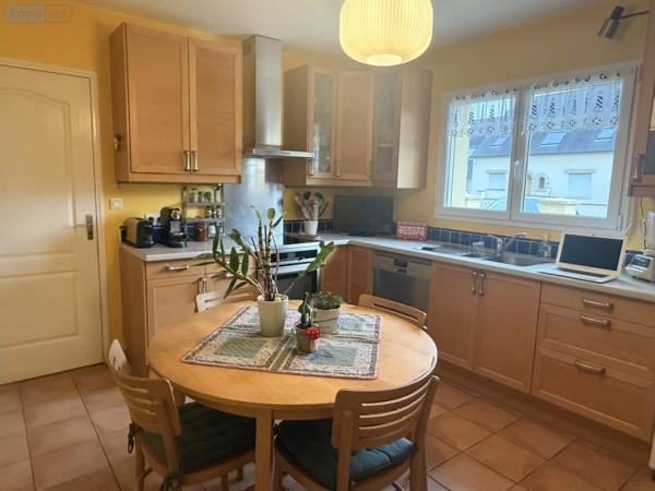 Maison à vendre à Pléneuf-Val-André dans les Côtes-d'Armor (22370), ref : 025/2611 PLENEUF VAL ANDRE - Centre Bourg