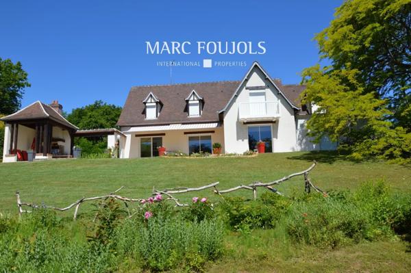 Maison rénovée avec jardin paisible