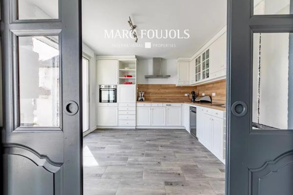 Maison rénovée avec jardin paisible