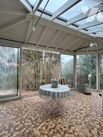 Maison de 126 m² + appartement de 48m2  - Terrain 586 m²