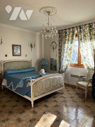 Maison de 126 m² + appartement de 48m2  - Terrain 586 m²