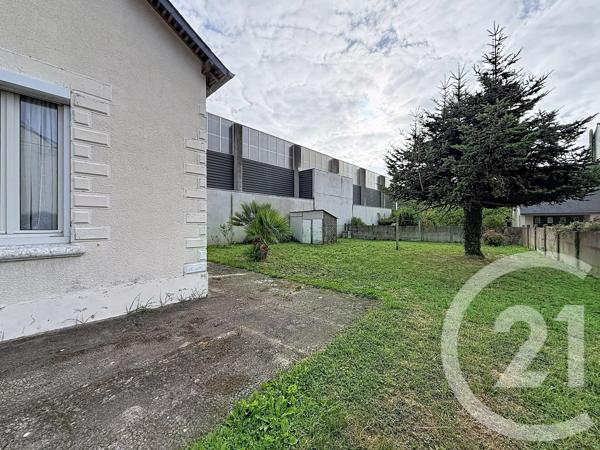 Maison à vendre  4 pièces - 88,42 m 2   LAMBALLE  - 22