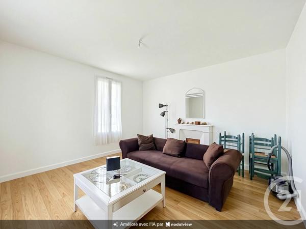 Maison à vendre  4 pièces - 88,42 m 2   LAMBALLE  - 22
