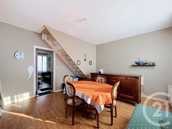 Maison à vendre  4 pièces - 88,42 m 2   LAMBALLE  - 22