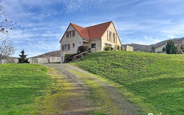 Maison à vendre    6 pièces • 137 m2 Massiac