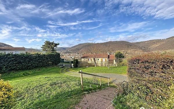 Maison à vendre    6 pièces • 137 m2 Massiac