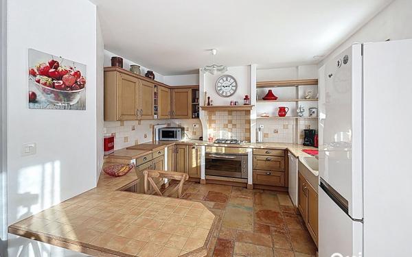 Maison à vendre    6 pièces • 137 m2 Massiac