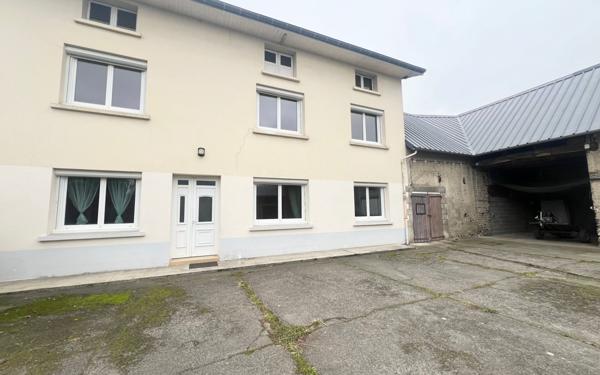 Maison à louer    5 pièces • 136 m2 Juillan