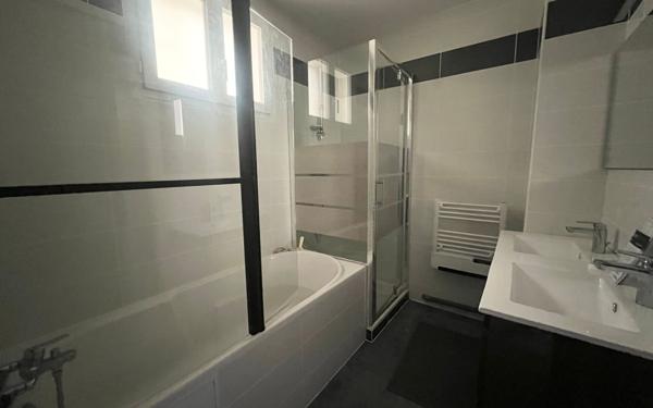 Maison à louer    5 pièces • 136 m2 Juillan