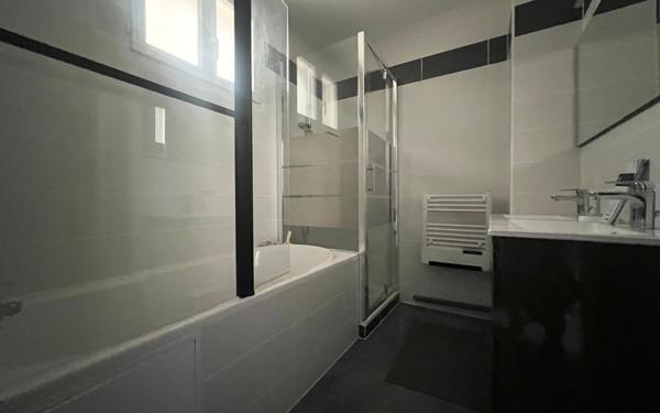 Maison à louer    5 pièces • 136 m2 Juillan