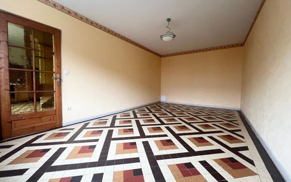 Maison à louer    5 pièces • 136 m2 Juillan