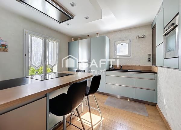 Pavillon aux finitions de qualité, 4 chambres