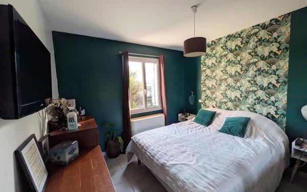 Maison à vendre    4 pièces •  Entraigues-sur-la-Sorgue