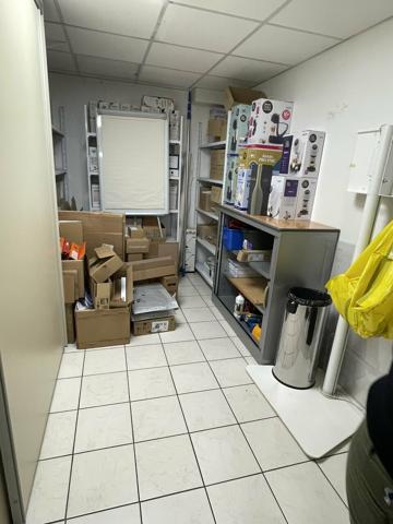 Local commercial - A LOUER (réf : 44.019041)