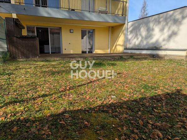 Appartement T2 rez de jardin à vendre à Décines Charpieu -