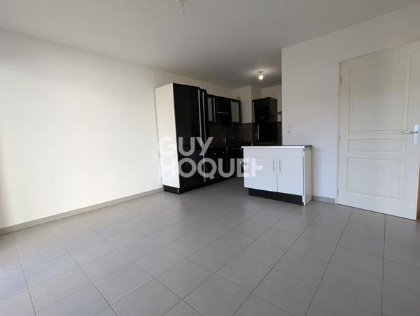 Appartement T2 rez de jardin à vendre à Décines Charpieu -
