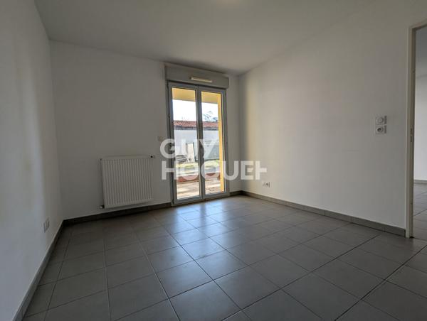 Appartement T2 rez de jardin à vendre à Décines Charpieu -