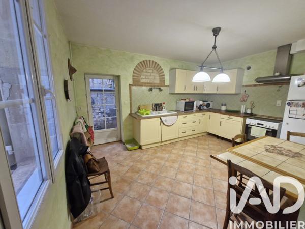 Maison à vendre 5 pièces 189 m² Saint-Savinien