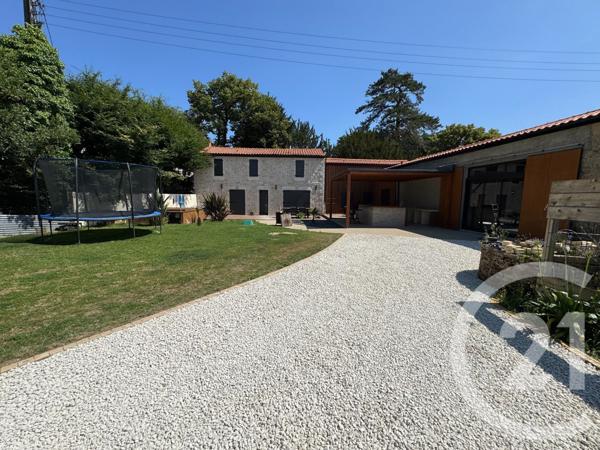 Maison à vendre  8 pièces - 209,70 m2 ST PHILBERT DE GRAND LIEU - 44