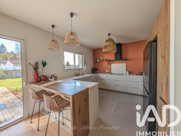 Maison à vendre 4 pièces 134 m² Castelnau-de-Médoc