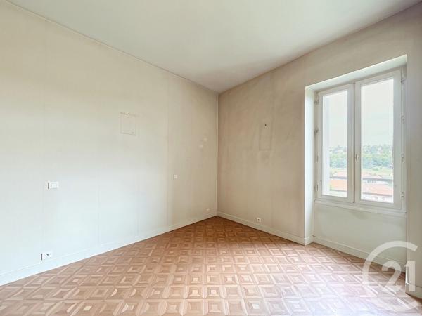 Immeuble à vendre  168 m 2   ESPALY ST MARCEL  - 43