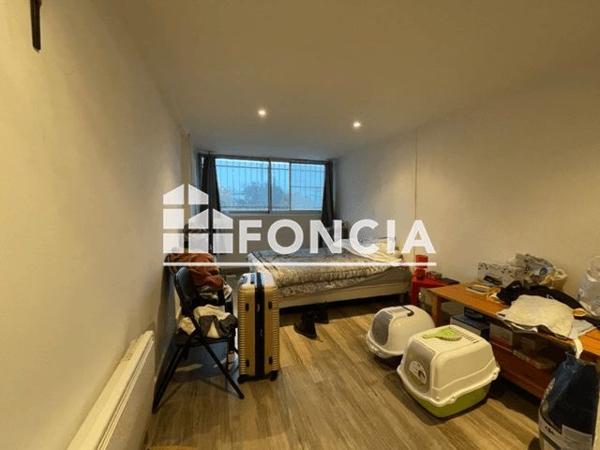 À vendre Appartement 3 pièces 66 m² - Villeneuve-lès-avignon 30400