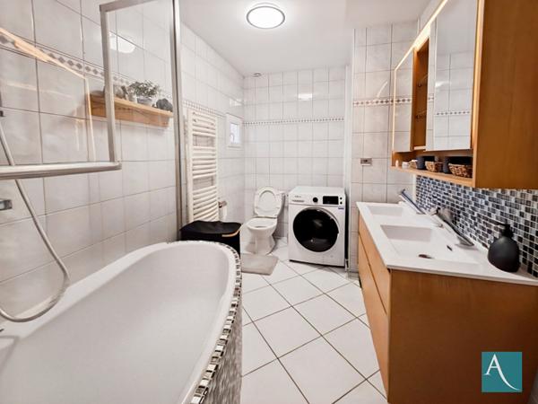 Maison Plain-Pied à Saint Germain Les Arpajon 5 pièces, 3 chambres