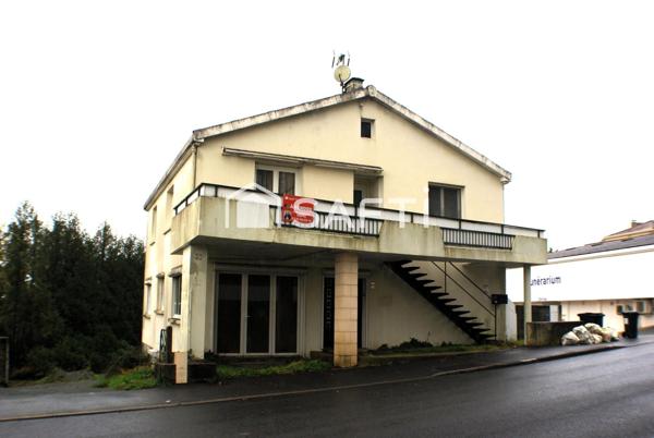 MAISON 5 CHAMBRES GARAGE, BALCON ET COUR DIVISIBLE