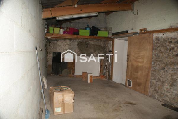 MAISON 5 CHAMBRES GARAGE, BALCON ET COUR DIVISIBLE