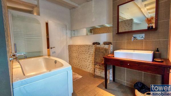 Maison de village 8 pièce(s) 5 chambre(s) 280 m²