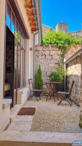 Maison de village 8 pièce(s) 5 chambre(s) 280 m²