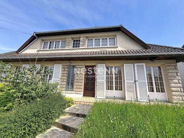 Maison Domont 7 Pièces principales - 5 Chambres et sous-sol total - confort plain pied