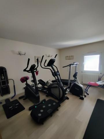 Maison  10 pièce(s)  5 chambre(s)  281 m²