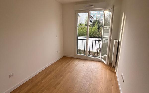 Appartement à louer    3 pièces • 56,44 m2 Fontenay-aux-Roses