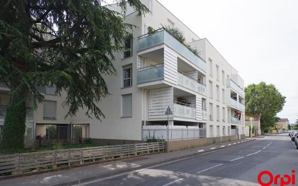 Appartement à louer    1 pièce •  Vaulx-en-Velin