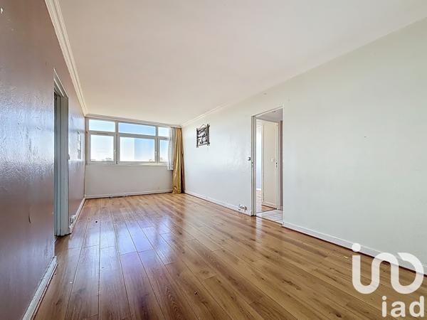 Appartement à vendre 4 pièces 69 m² Évry-Courcouronnes