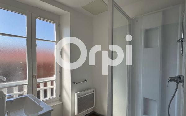 Appartement à louer    3 pièces • 55,67 m2 La Côte-Saint-André