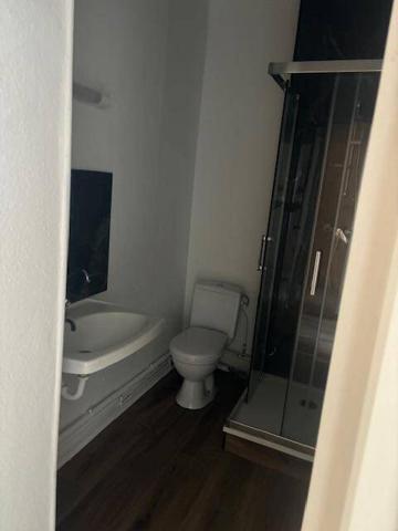 F2 PROCHE CENTRE VILLE