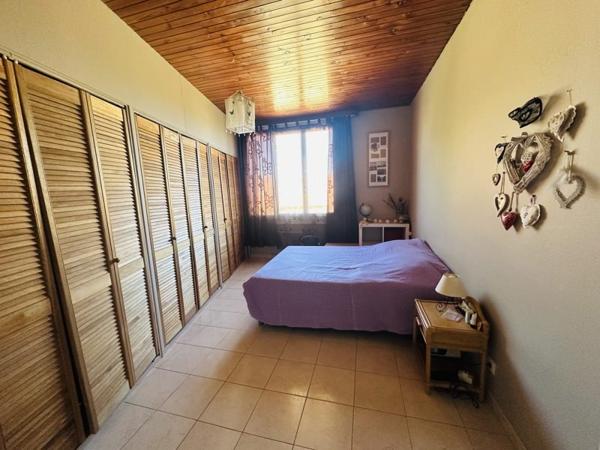Appartement à vendre 155 800 € Lunel 3 p 78 m² DPE C