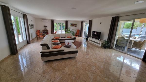 Maison 230 m² de 2007 Bellerive avec  Vie de plain pied secteur calme et résidentiel